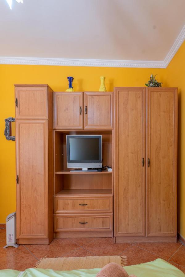 Gal Apartmanhaz Harkány Zewnętrze zdjęcie
