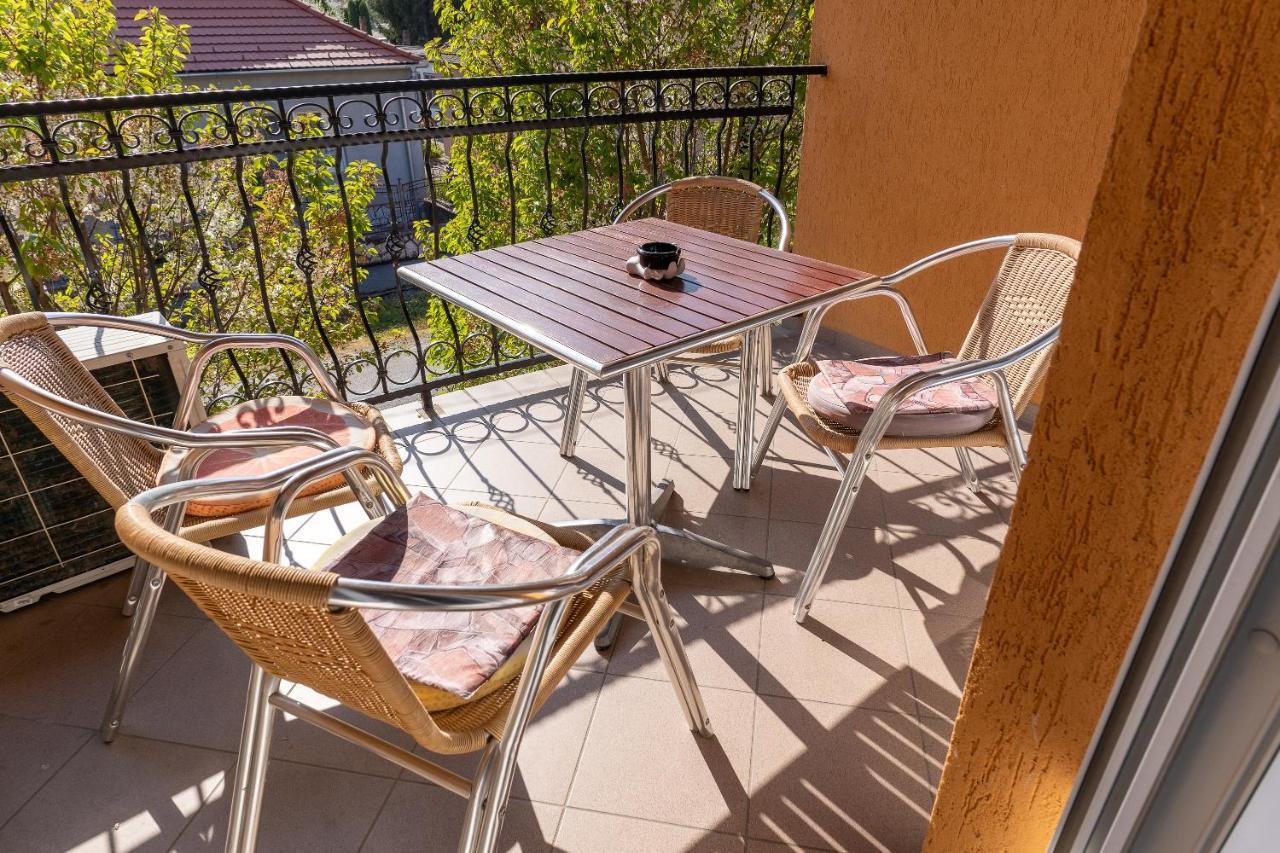 Gal Apartmanhaz Harkány Zewnętrze zdjęcie