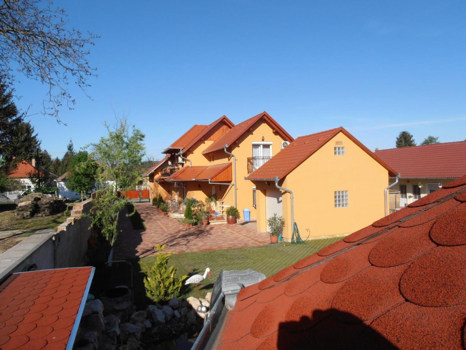 Gal Apartmanhaz Harkány Zewnętrze zdjęcie