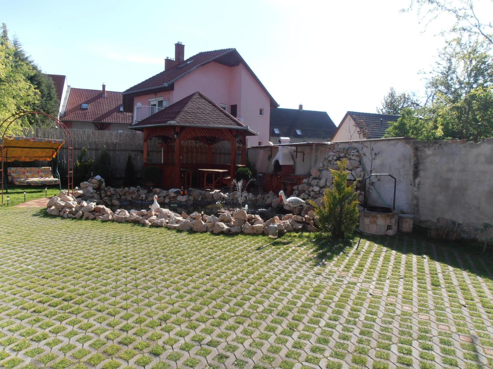 Gal Apartmanhaz Harkány Zewnętrze zdjęcie