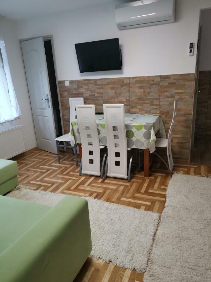 Gal Apartmanhaz Harkány Zewnętrze zdjęcie