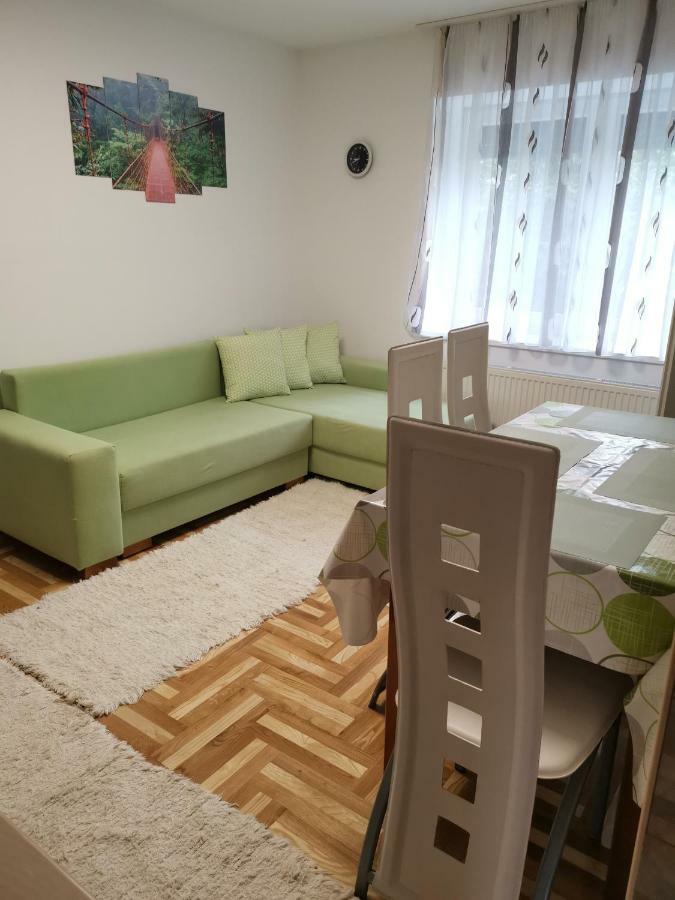 Gal Apartmanhaz Harkány Zewnętrze zdjęcie