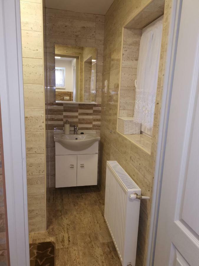 Gal Apartmanhaz Harkány Zewnętrze zdjęcie